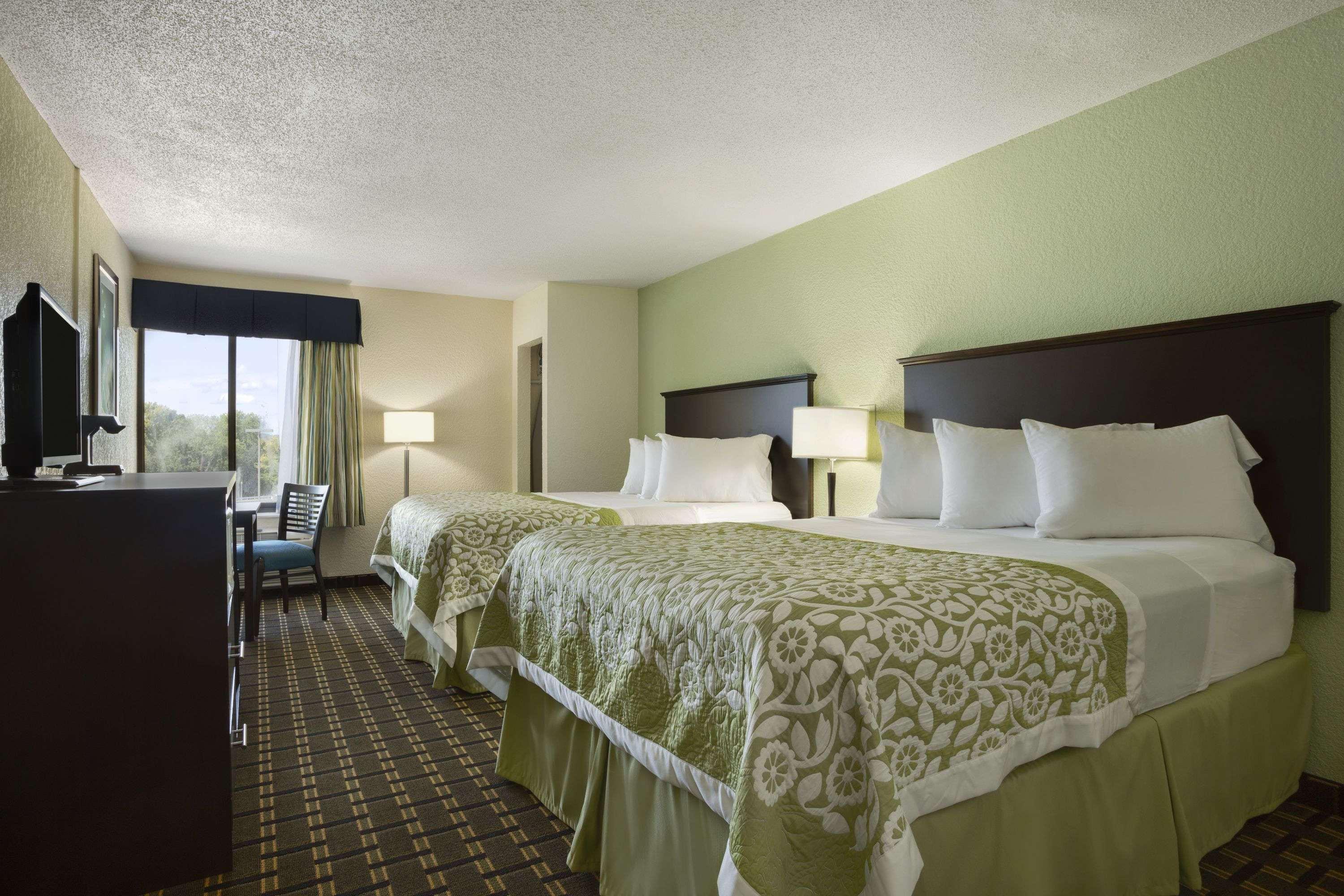 Hotel Clarion Pointe à Jasper Extérieur photo